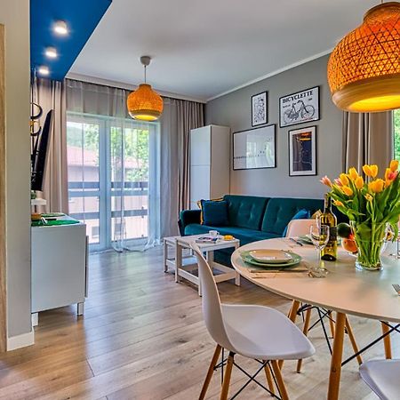 Apartament Dwa Ksiezyce - 5D Apartamenty Świeradów-Zdrój エクステリア 写真